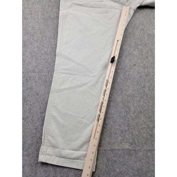 Levis Pants Womens 33 Tan Beige Straight Leg Casual Utility Chino NWT - Picture 12 of 16